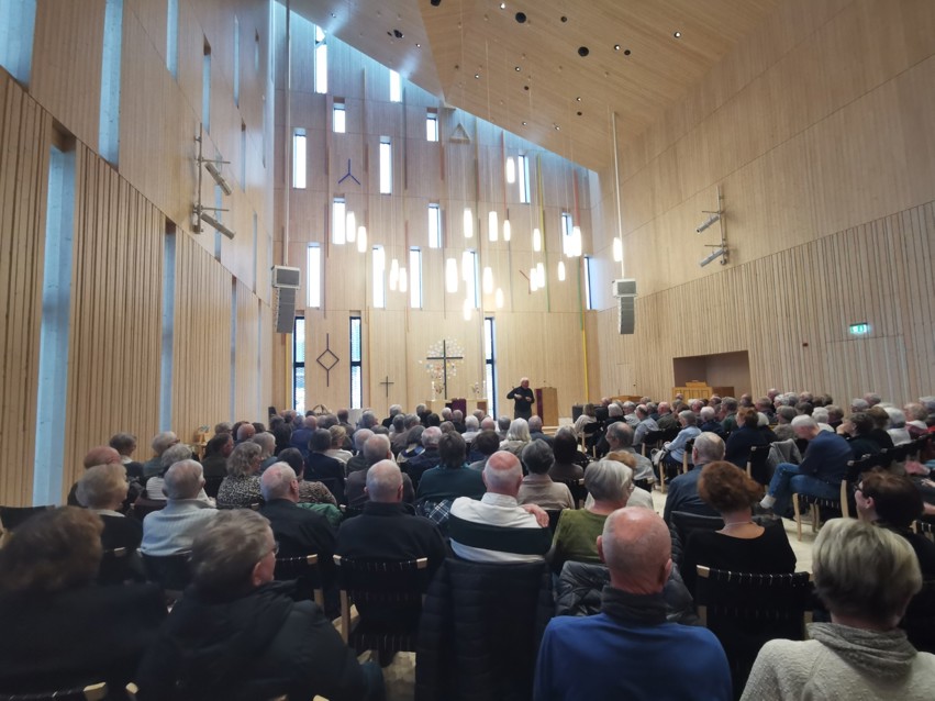 I Stjørdal kirke 3 mars.